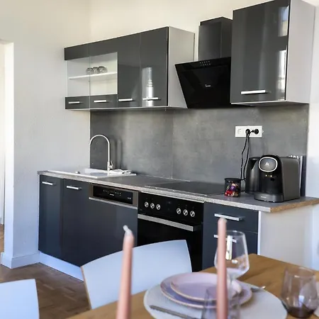 Daire Ema Exclusive Locations Gmbh