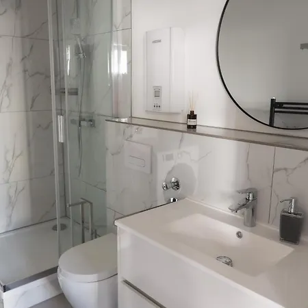 Daire Ema Exclusive Locations Gmbh *