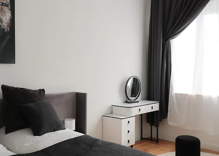 Ema Exclusive Locations Gmbh